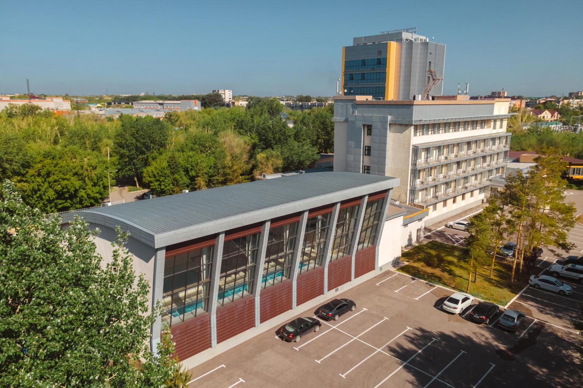 Cosmonaut Hotell Karagandy Eksteriør bilde